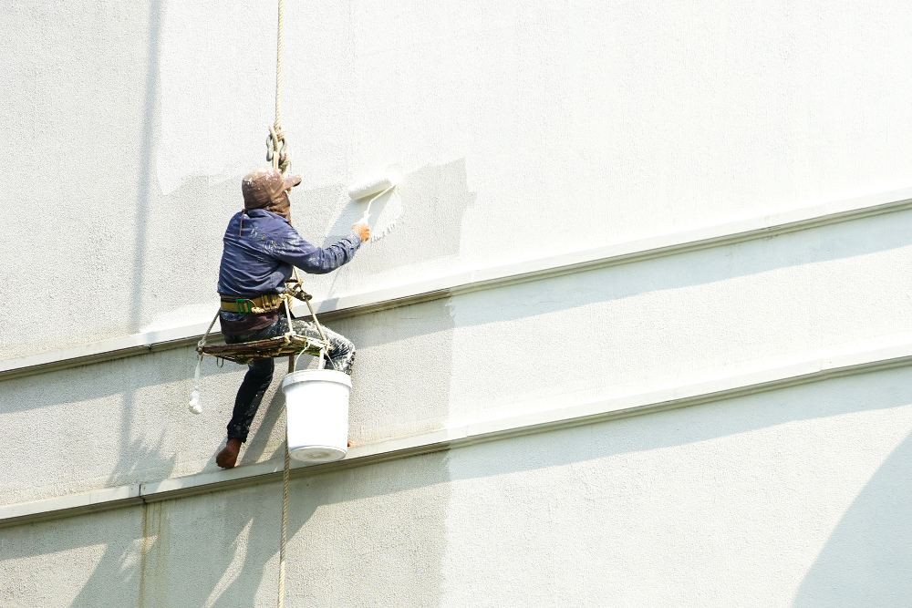 Advantages of End-of-Year Commercial Building Painting