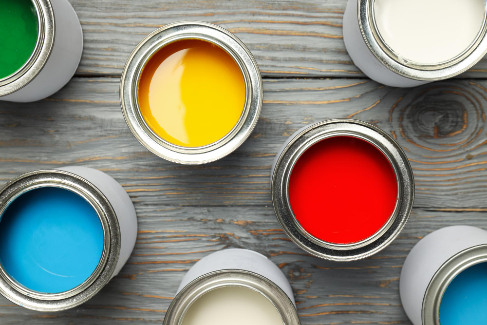 The Ultimate Guide to Oil-Based Paint in Commercial Painting